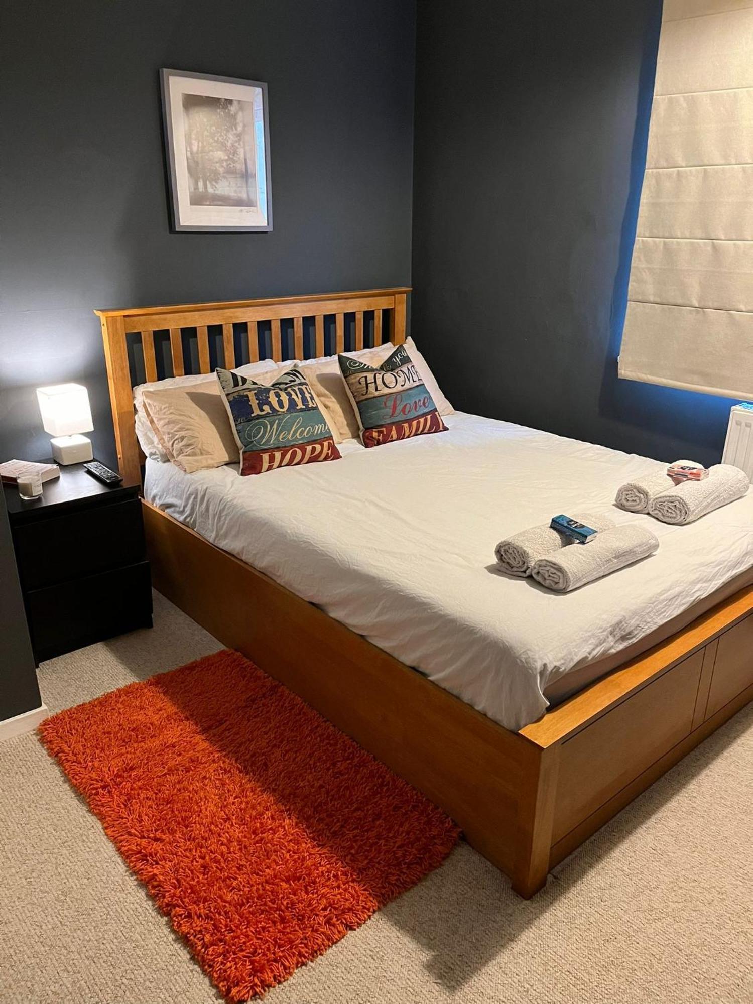 Stylish Double Room In Shared Apartment In Oxfordshire Eksteriør bilde